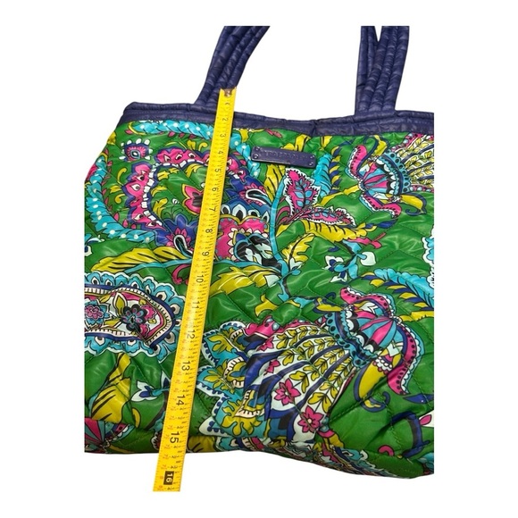 Vera Bradley Large Pleated Tote Shoulder Bag – Trimmed Emerald Green Paisley - Picture 5 of 14